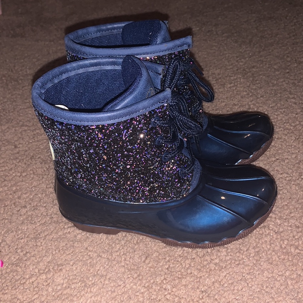 Gorgeous Navy Blue Duck Boot